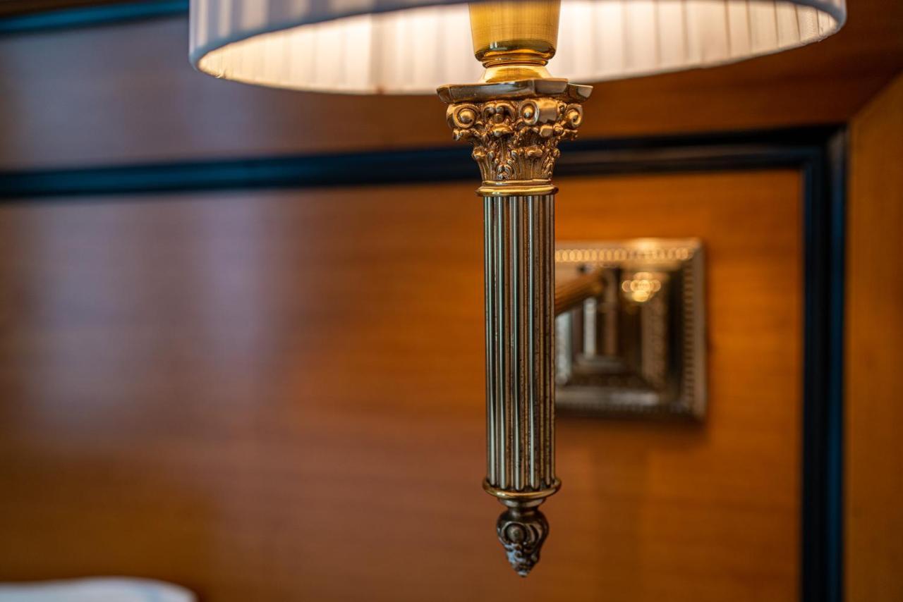 All'Angelo Art Hotel Венеция Экстерьер фото
